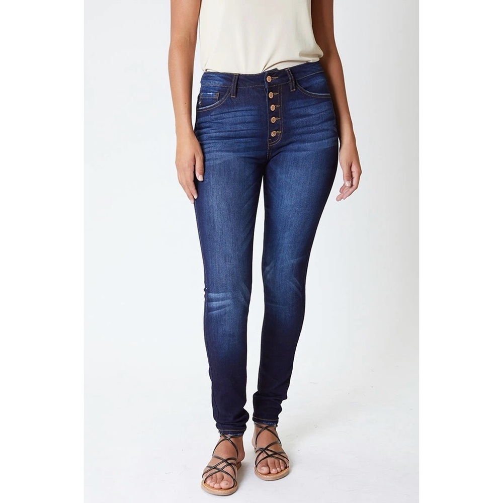 NWT Kancan High Rise Super Skinny Jeans - Curvy